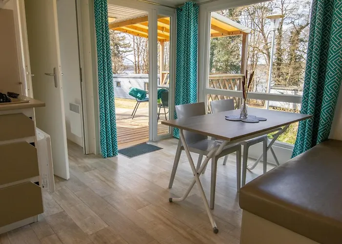 Mobilheime Am Campingplatz *